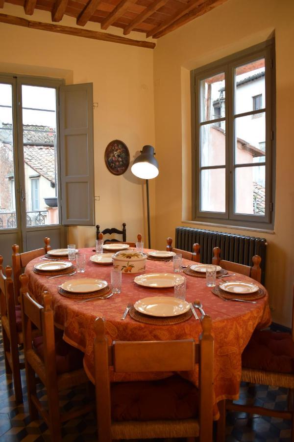 Il Carmine Charme & Terrace With Ac Apartment ลุคคา ภายนอก รูปภาพ