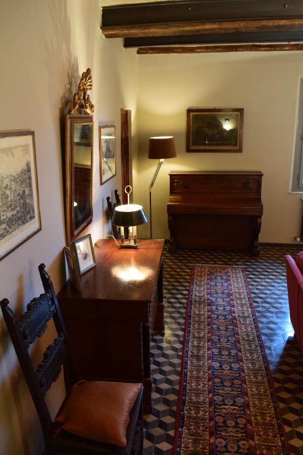 Il Carmine Charme & Terrace With Ac Apartment ลุคคา ภายนอก รูปภาพ