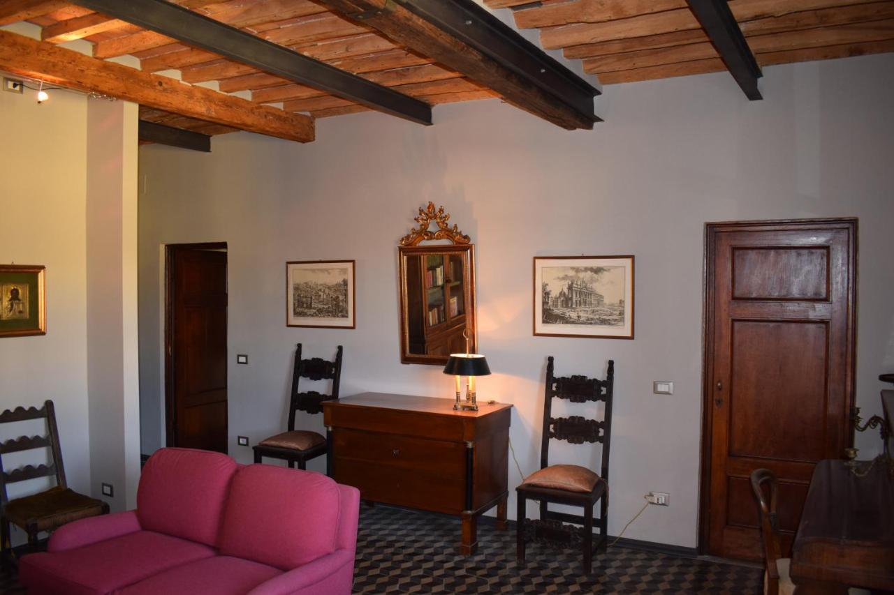 Il Carmine Charme & Terrace With Ac Apartment ลุคคา ภายนอก รูปภาพ